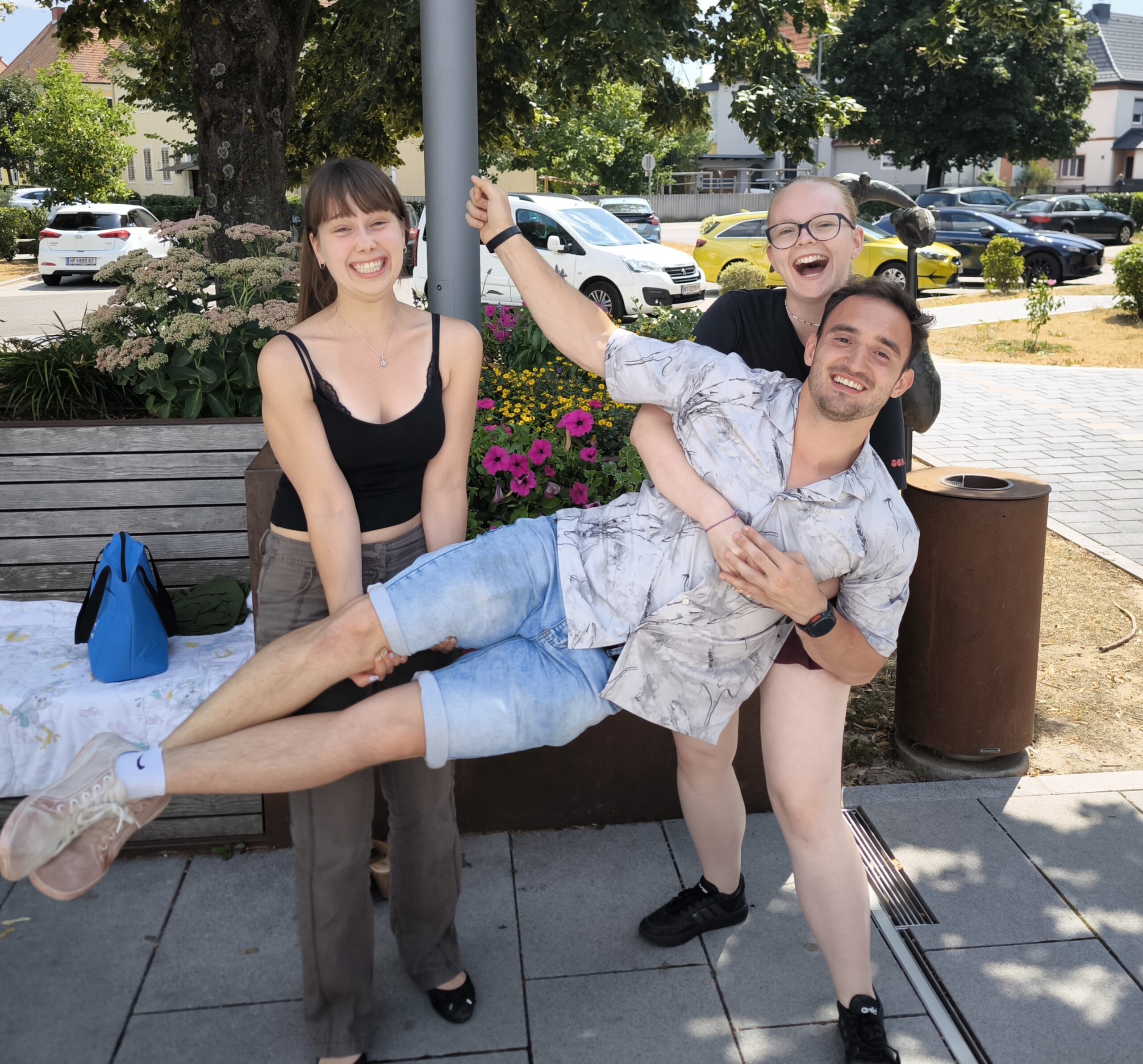 Trainer und Vereinsmitglieder des KJSV Wien